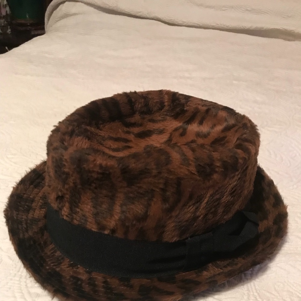 Paul Smith faux leopard fedora